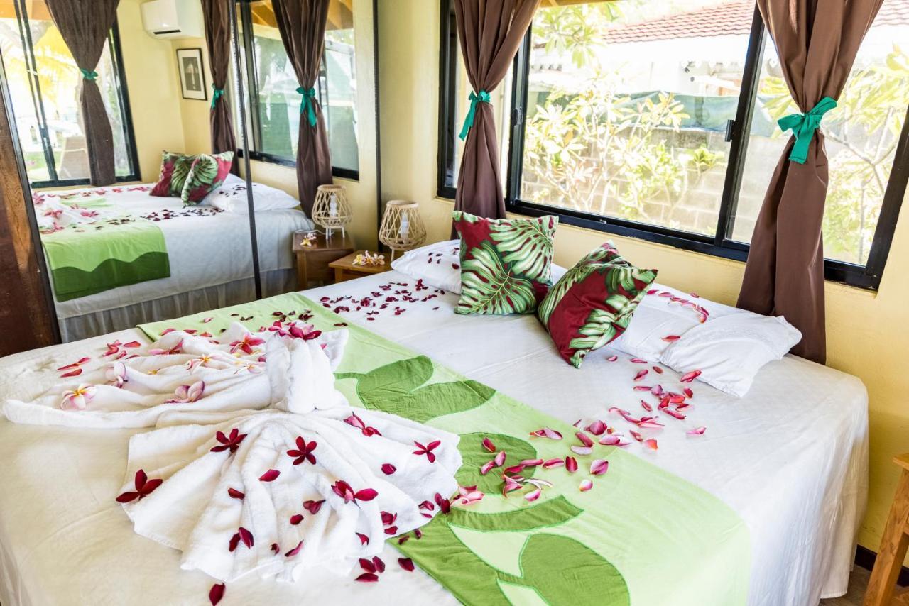 Fare Manava Villa Bora Bora Luaran gambar