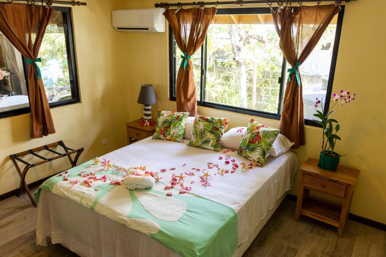 Fare Manava Villa Bora Bora Luaran gambar