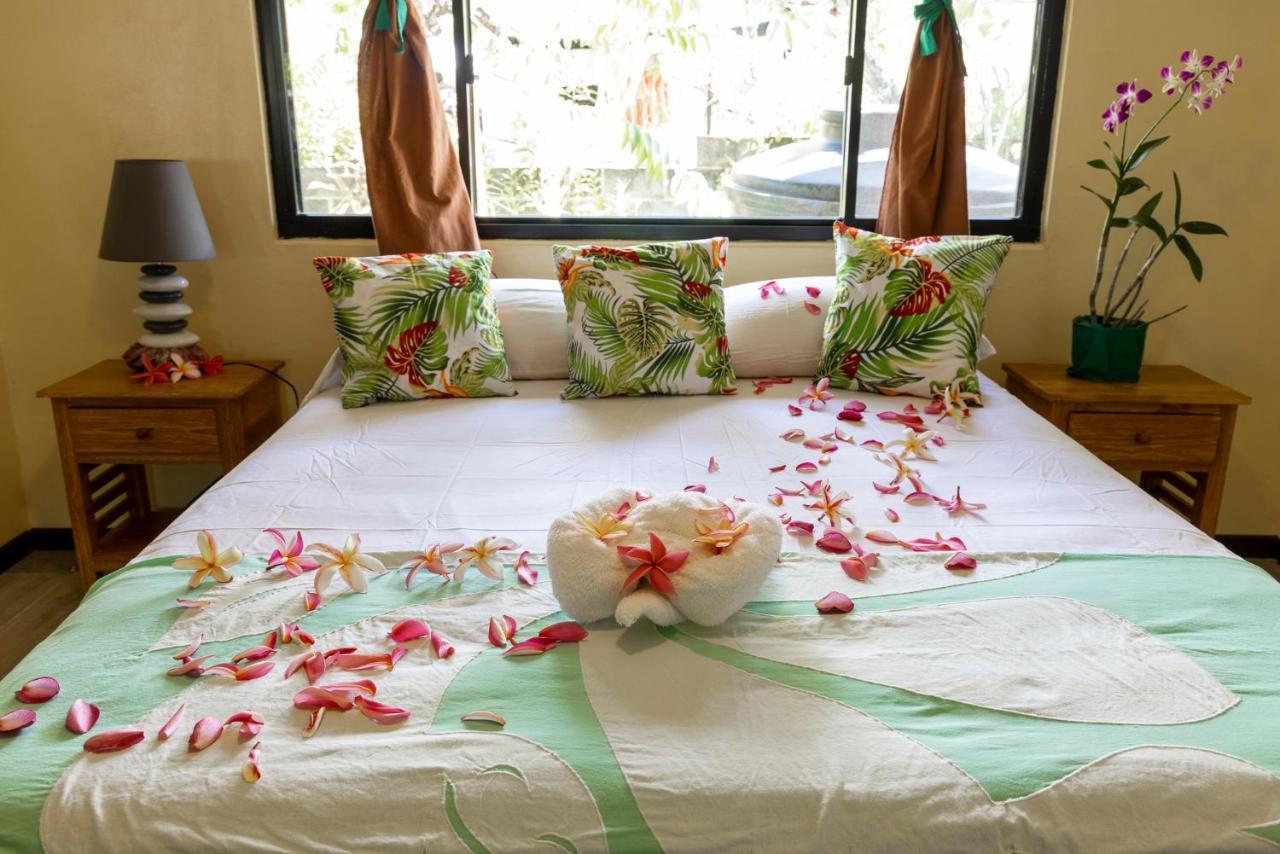 Fare Manava Villa Bora Bora Luaran gambar